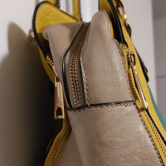 MELIE BIANCO "Leslie" Vegan Leather Handbag - Green/Yellow/Beige - Size Medium - Picture 4 of 10